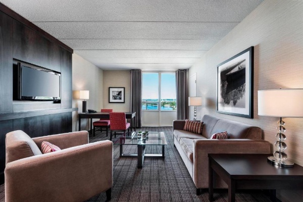 Delta Hotels by Marriott Sault Ste. Marie Waterfront image 13