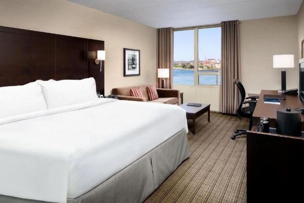 Delta Hotels by Marriott Sault Ste. Marie Waterfront image 9